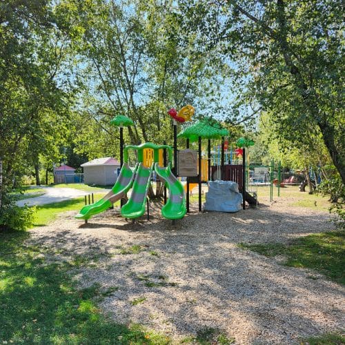 Camping Caravelle - Parc pour enfants